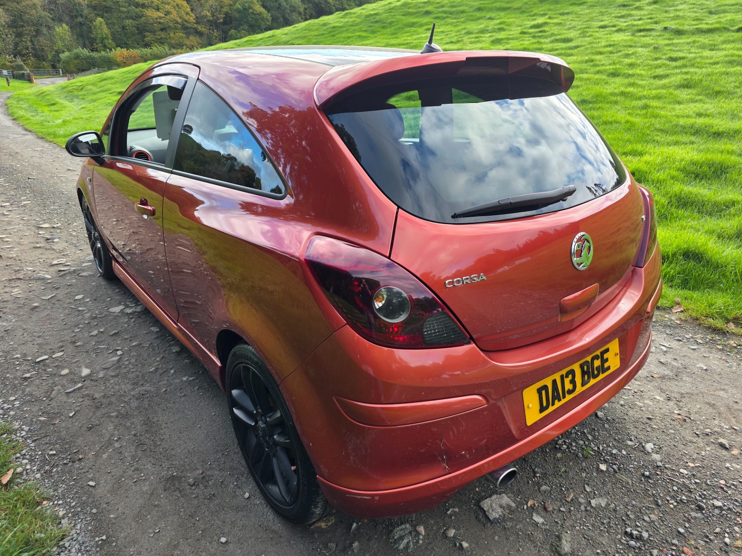 Used Vauxhall Corsa 2013 for sale - 76352289: Photo 4