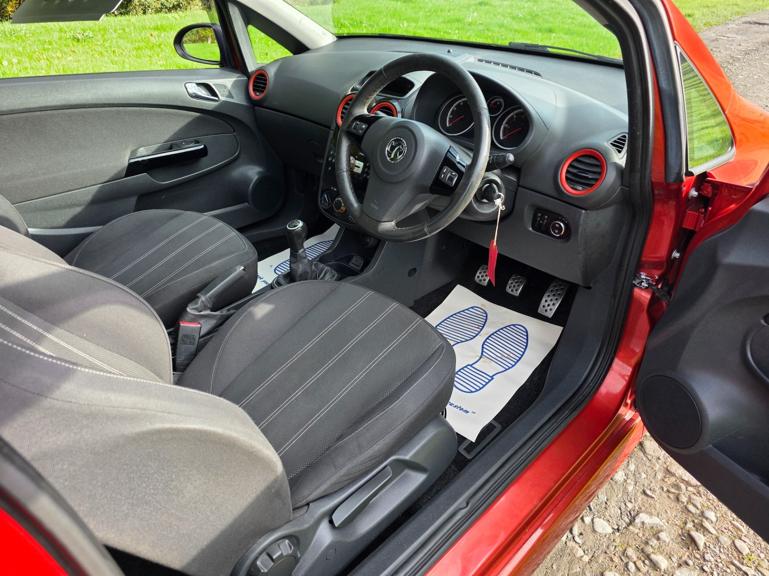 Used Vauxhall Corsa 2013 for sale - 76352289: Photo 8