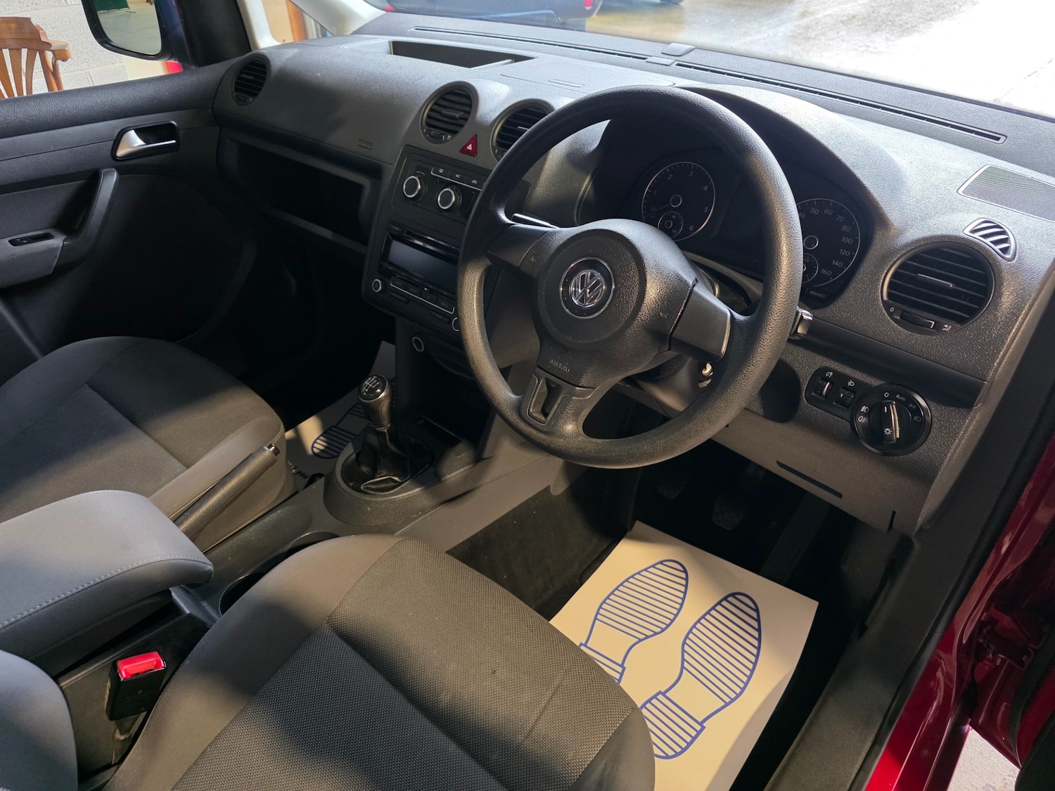 Used Volkswagen Caddy Maxi Life 2013 for sale - 76425887: Photo 8