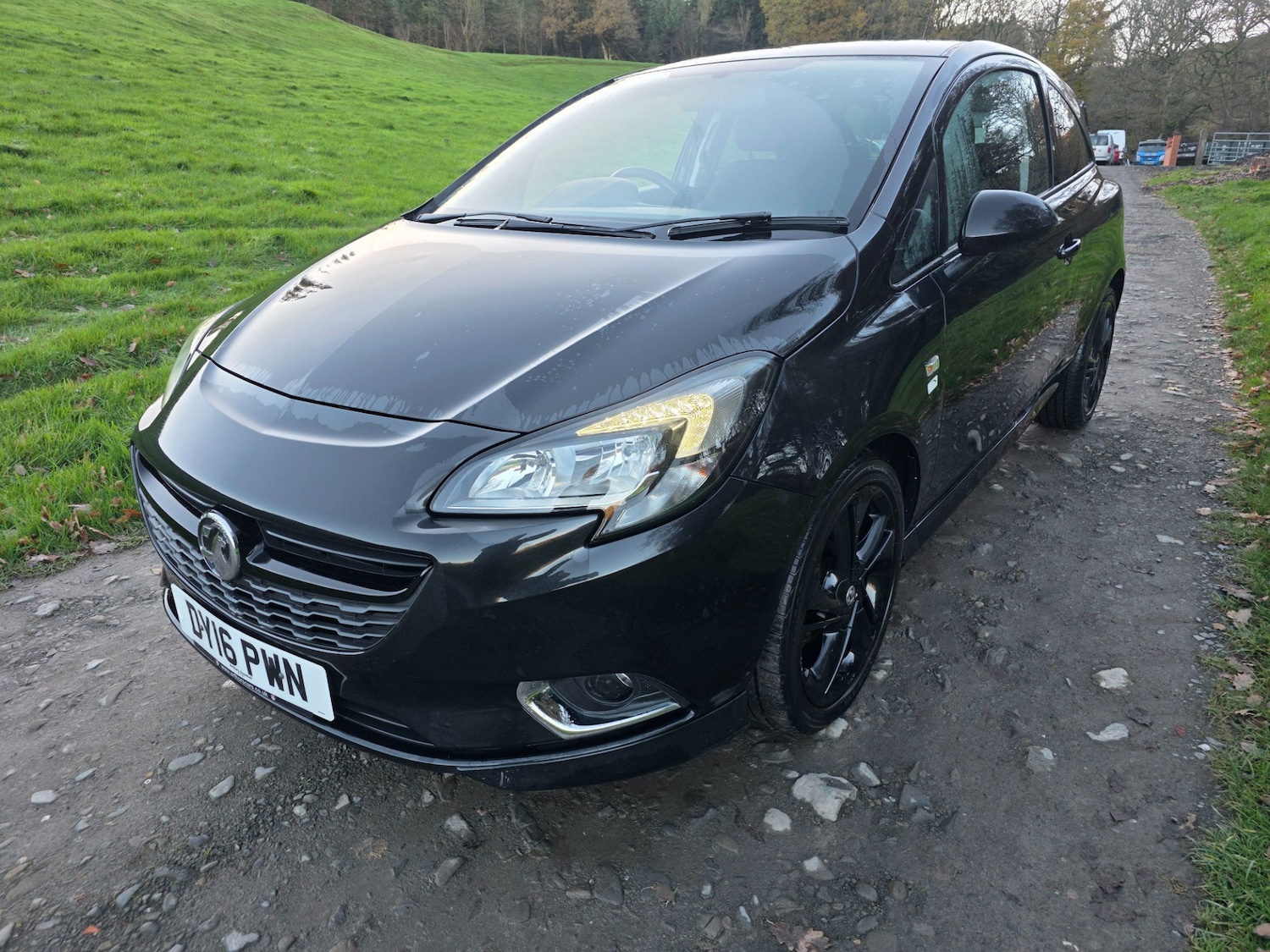 Used Vauxhall Corsa 2016 for sale - 76694661: Photo 3