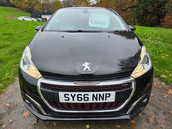 Used Peugeot 208 2016 for sale - 76577320: Photo