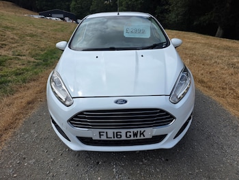 Used Ford Fiesta 2016 for sale - 79418914: Photo