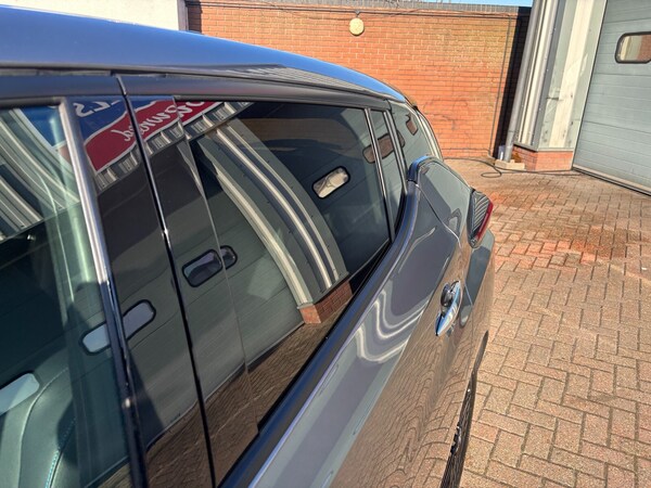 Used Nissan Leaf 2022 for sale - 76254904: Photo 15