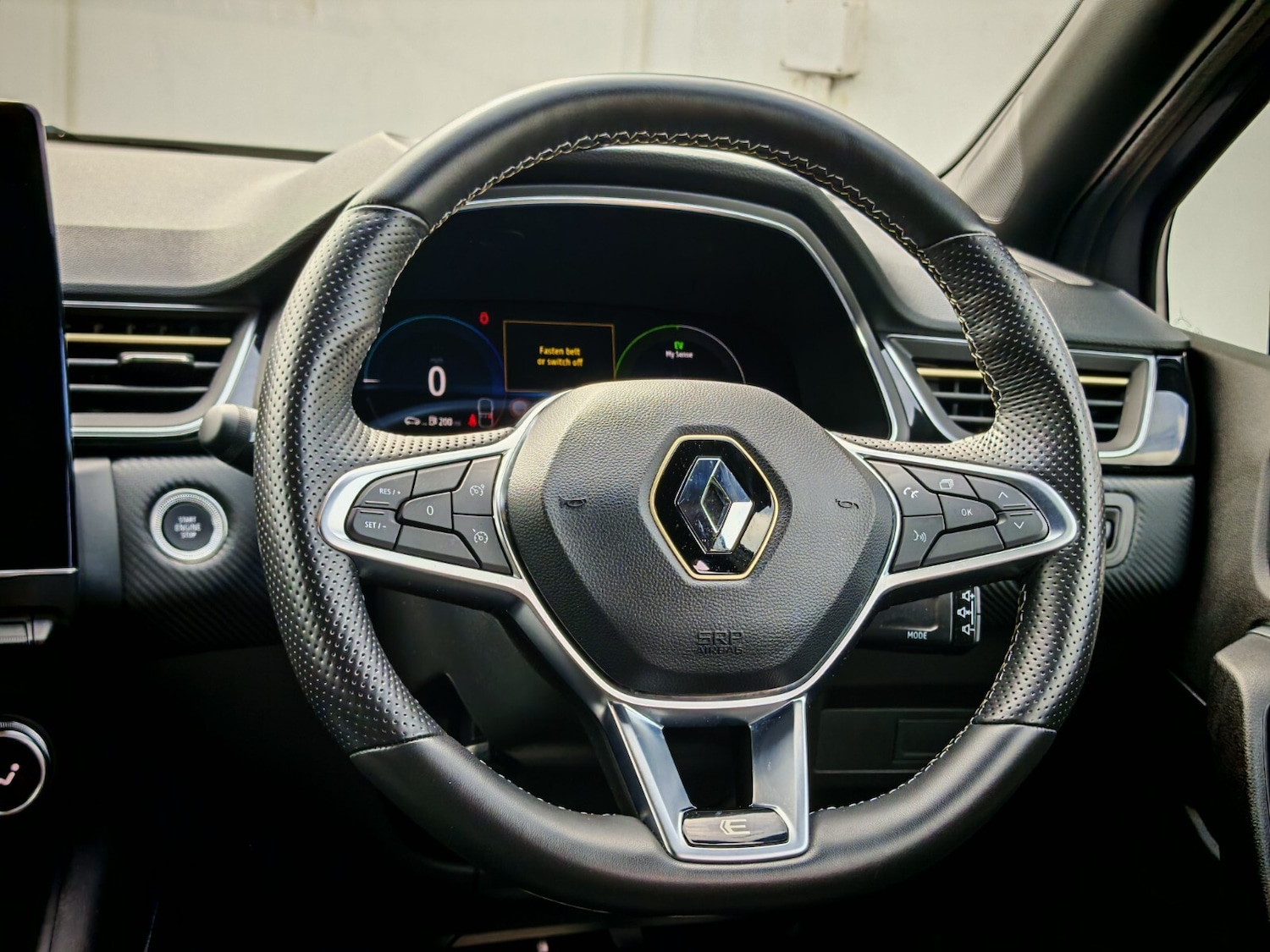 Used Renault Captur 2023 for sale - 76567982: Photo 13