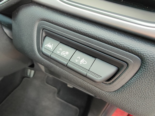 Used Renault Captur 2021 for sale - 76321985: Photo 15