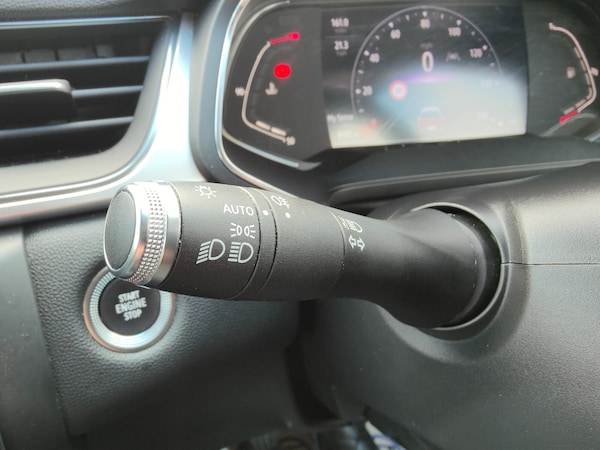Used Renault Captur 2021 for sale - 76321985: Photo 18
