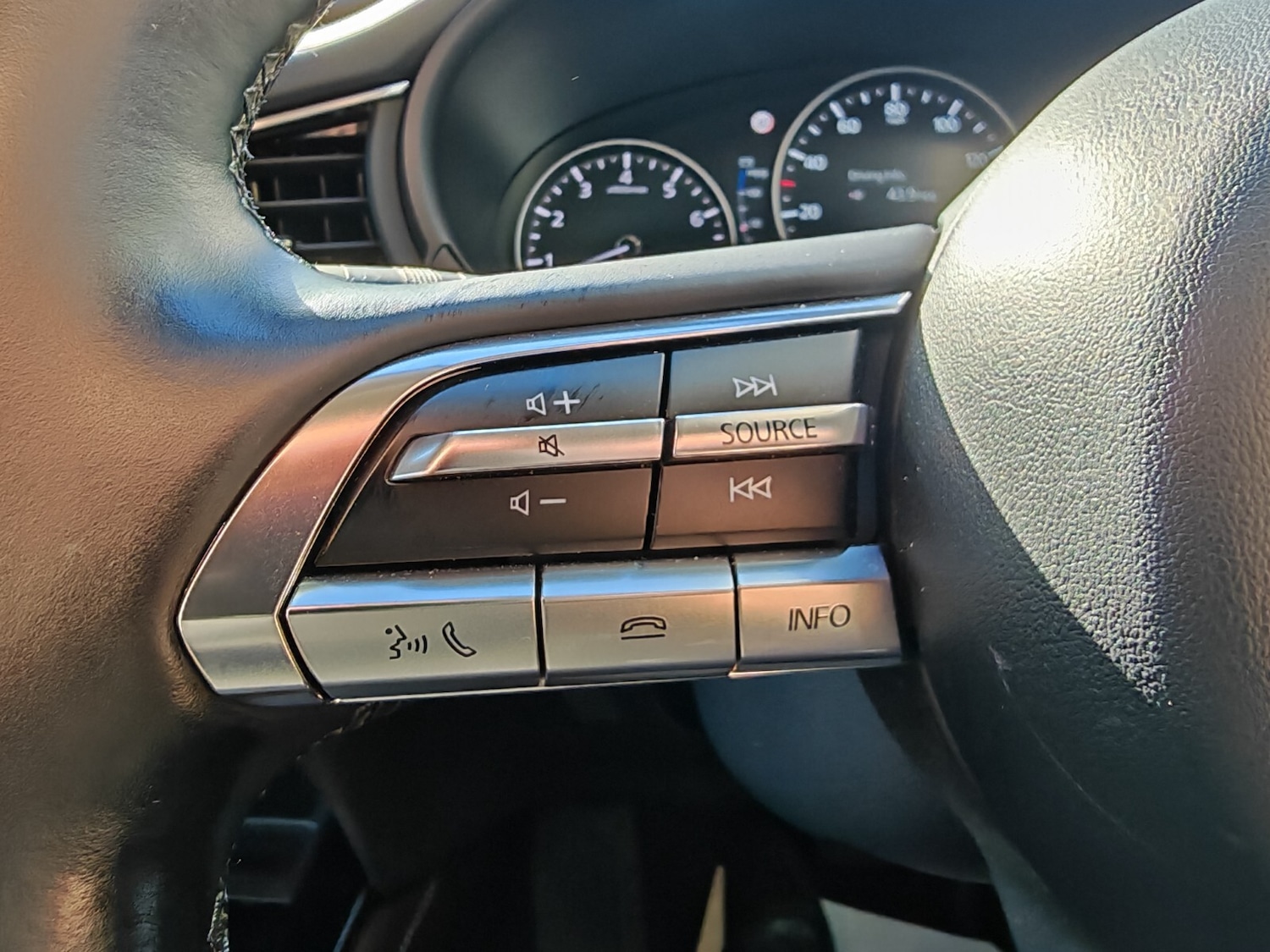 Used Mazda CX-30 2023 for sale - 77665094: Photo 16