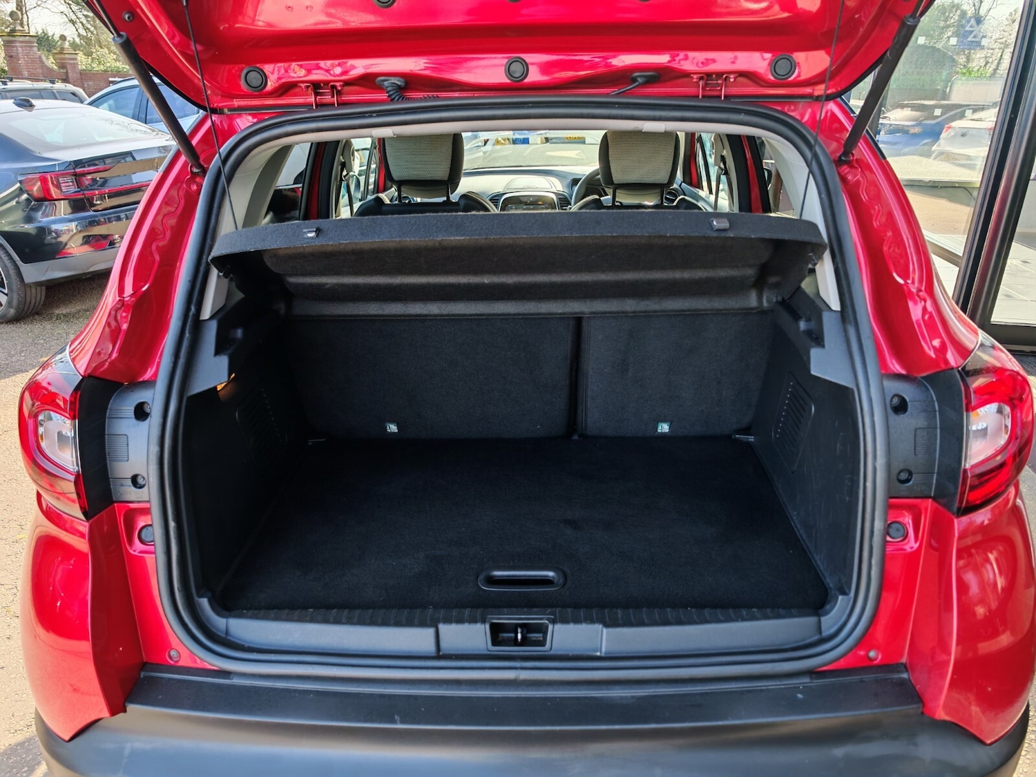 Used Renault Captur 2018 for sale - 77665065: Photo 10