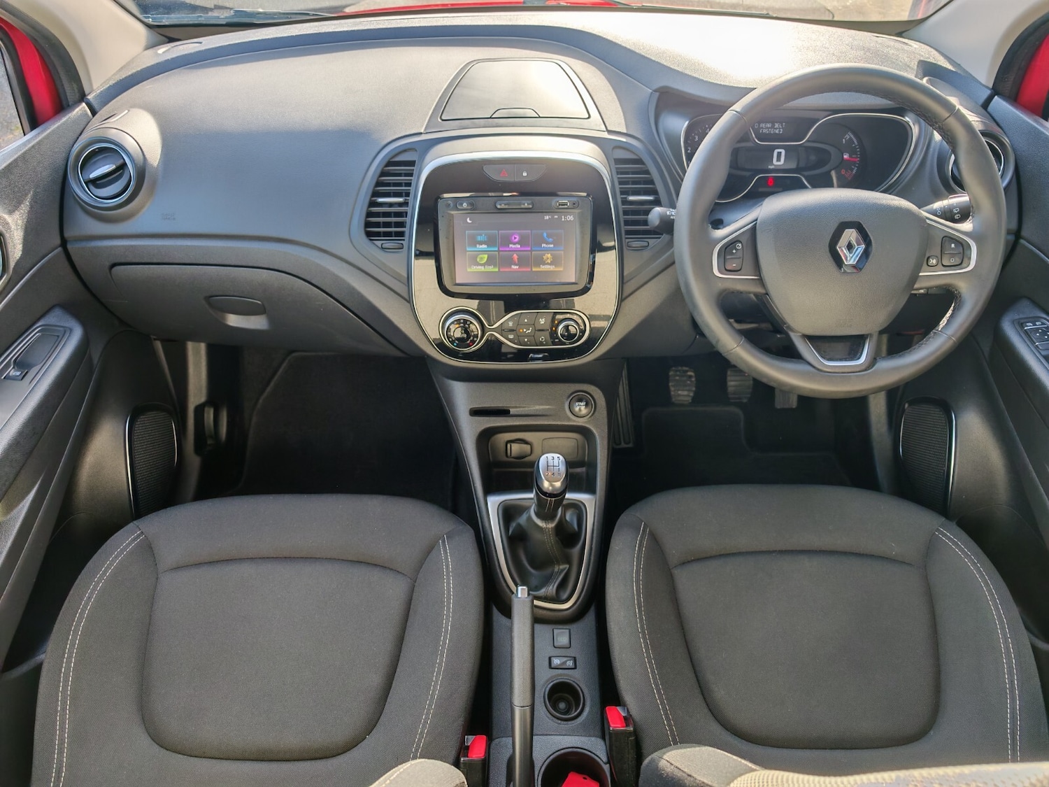 Used Renault Captur 2018 for sale - 77665065: Photo 12