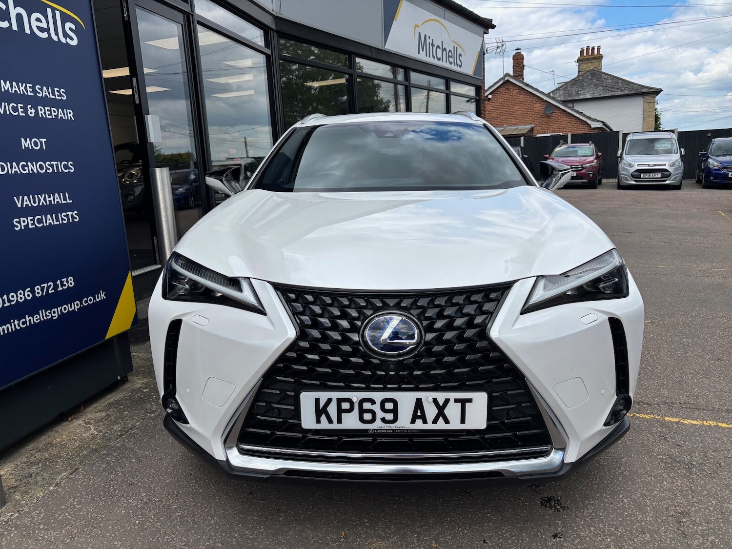 Used Lexus UX 2019 for sale - 76203695: Photo 3
