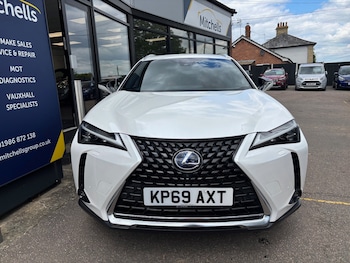 Used Lexus UX 2019 for sale - 76203695: Photo