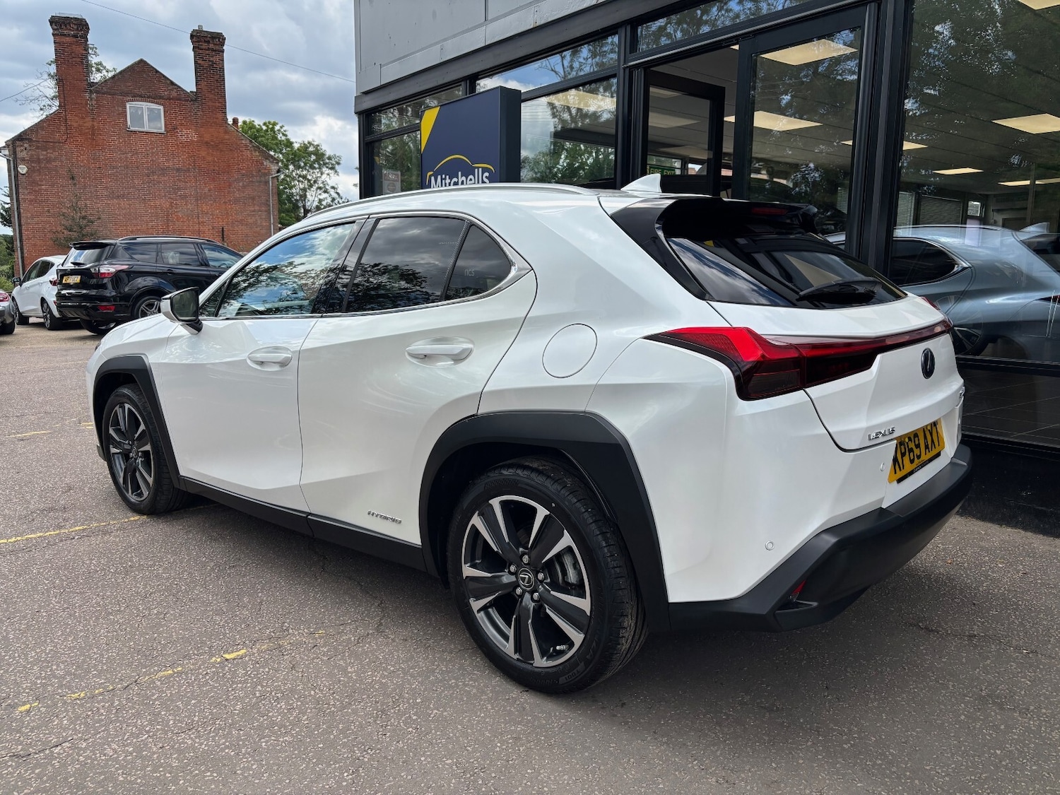 Used Lexus UX 2019 for sale - 76203695: Photo 4