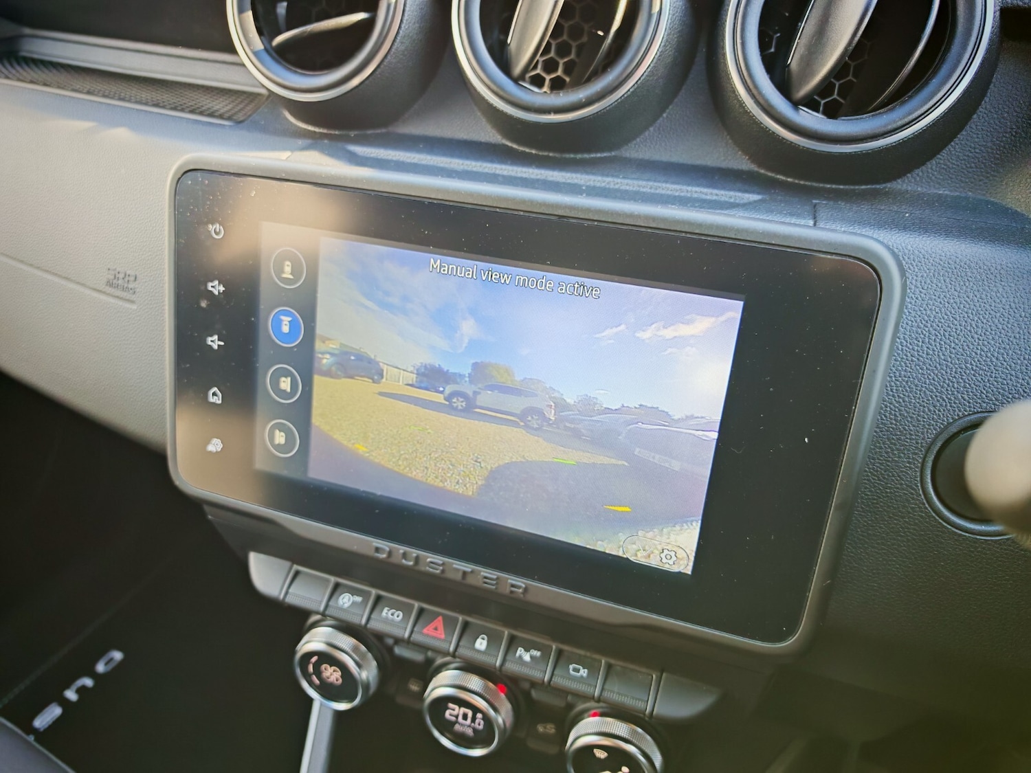 Used Dacia Duster 2022 for sale - 76507424: Photo 24