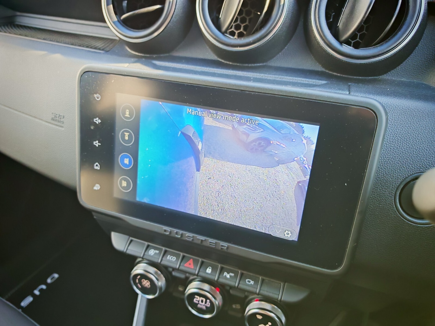 Used Dacia Duster 2022 for sale - 76507424: Photo 25