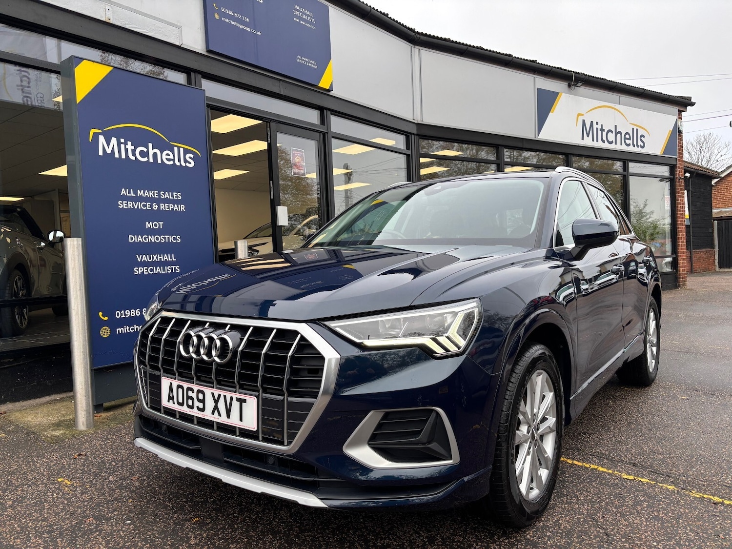 Used Audi Q3 2019 for sale - 76255060: Photo 2