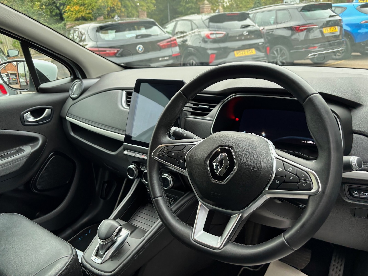 Used Renault Zoe 2022 for sale - 76203807: Photo 8