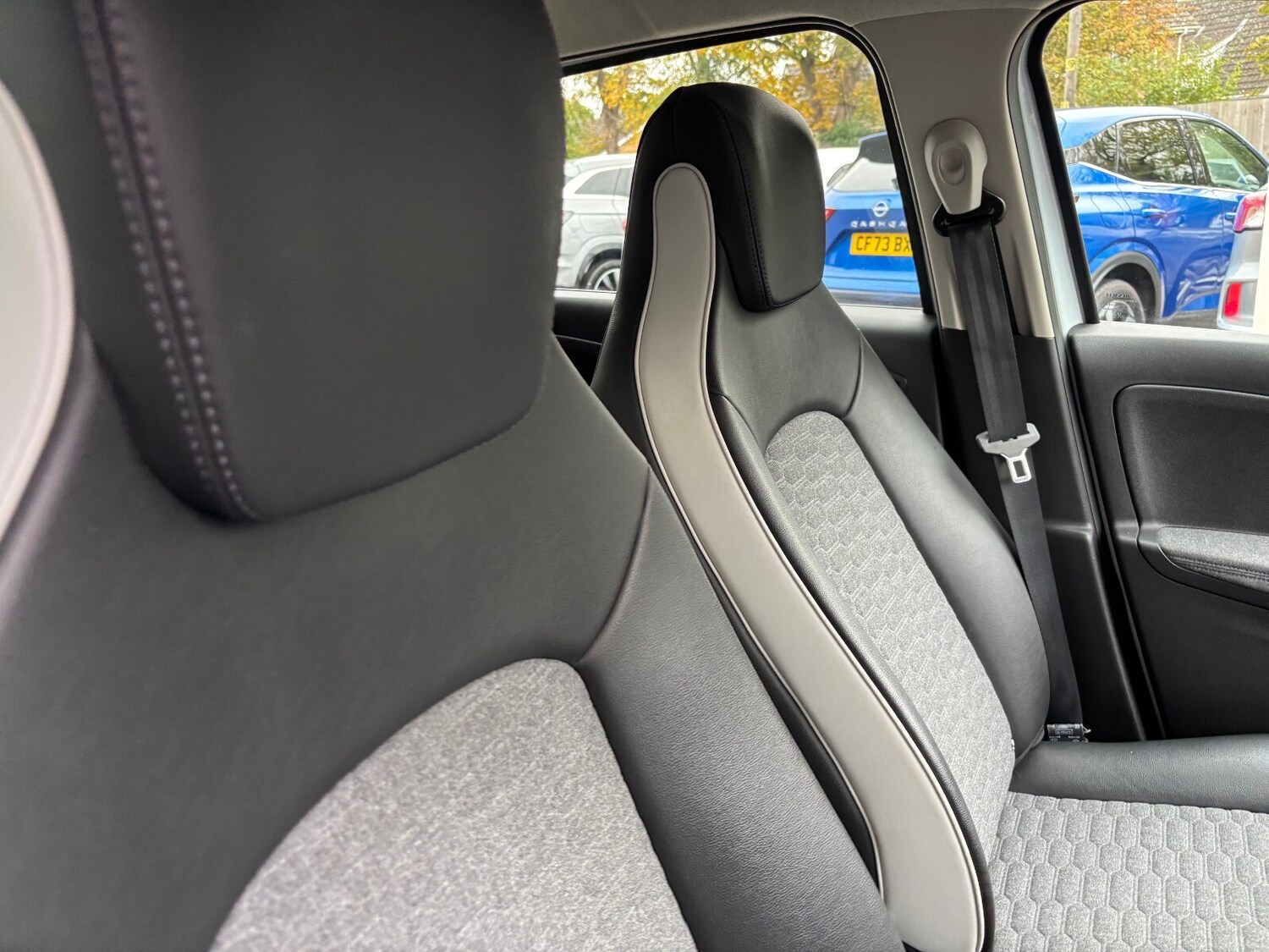 Used Renault Zoe 2022 for sale - 76203807: Photo 9