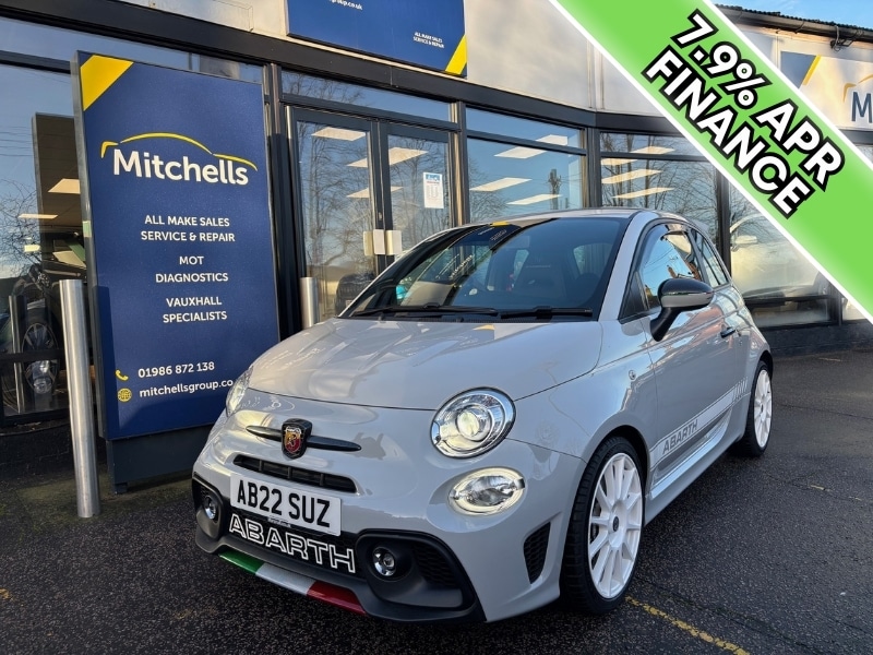 Used Abarth 695 2022 for sale - 76738139: Photo 1