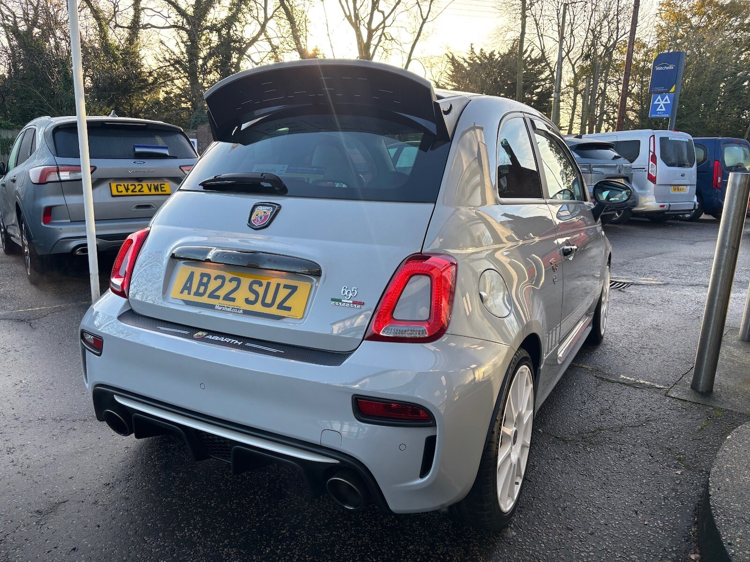 Used Abarth 695 2022 for sale - 76738139: Photo 5