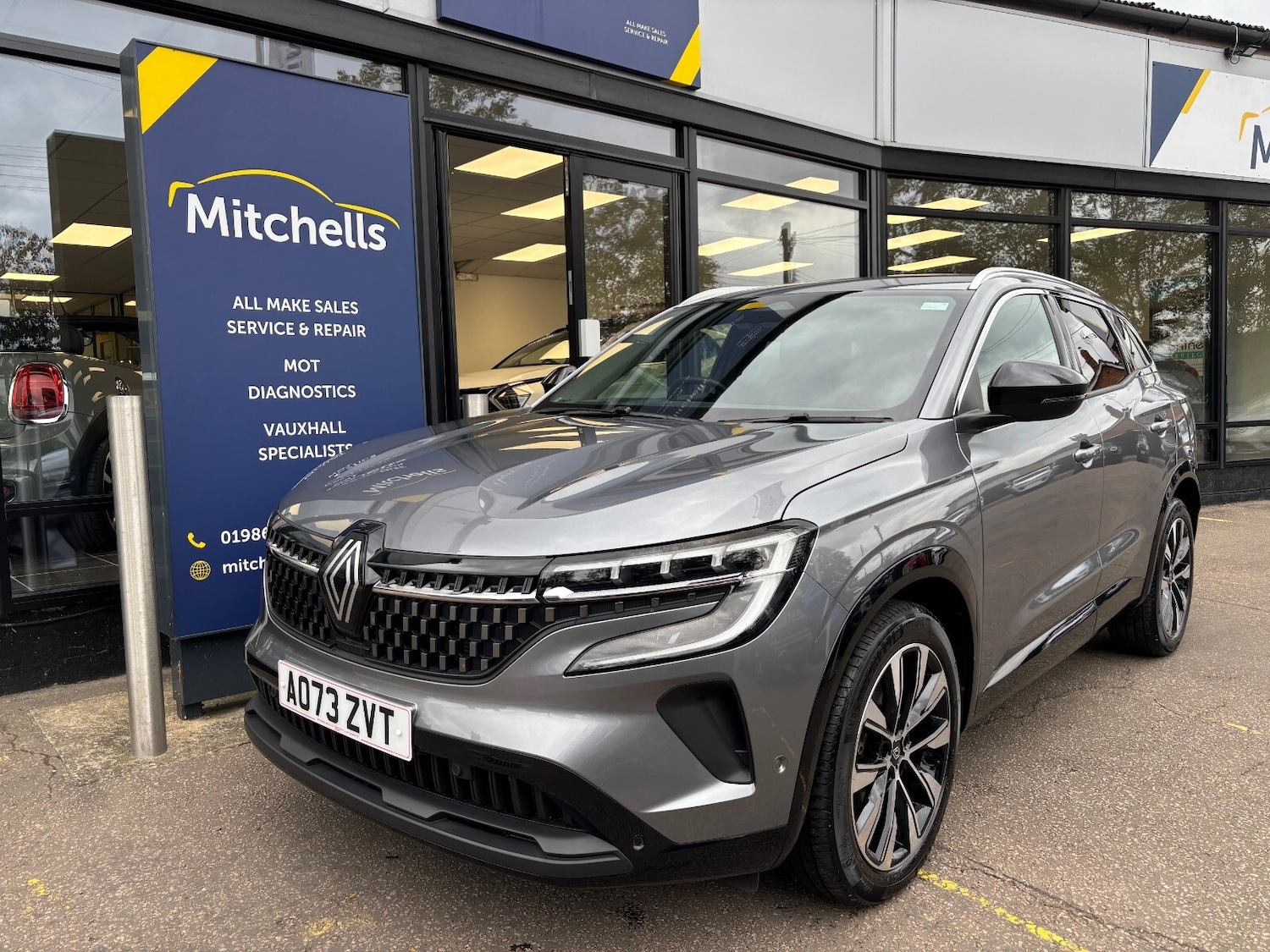 Used Renault Austral 2023 for sale - 76203952: Photo 2