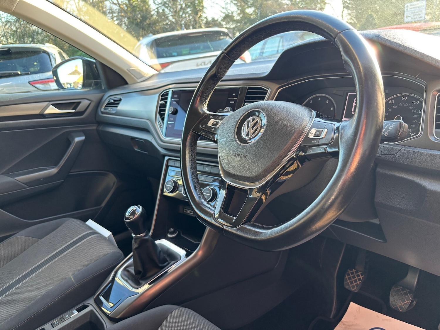 Used Volkswagen T-Roc 2018 for sale - 77070968: Photo 13