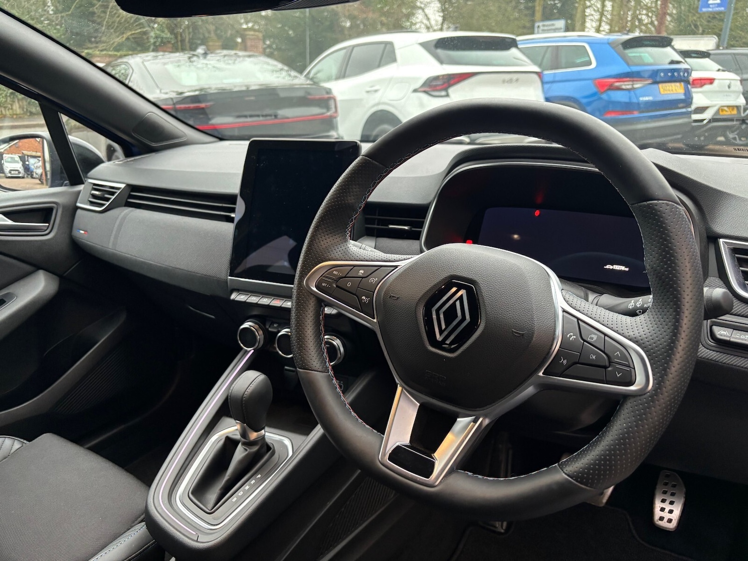 Used Renault Clio 2023 for sale - 77406269: Photo 6