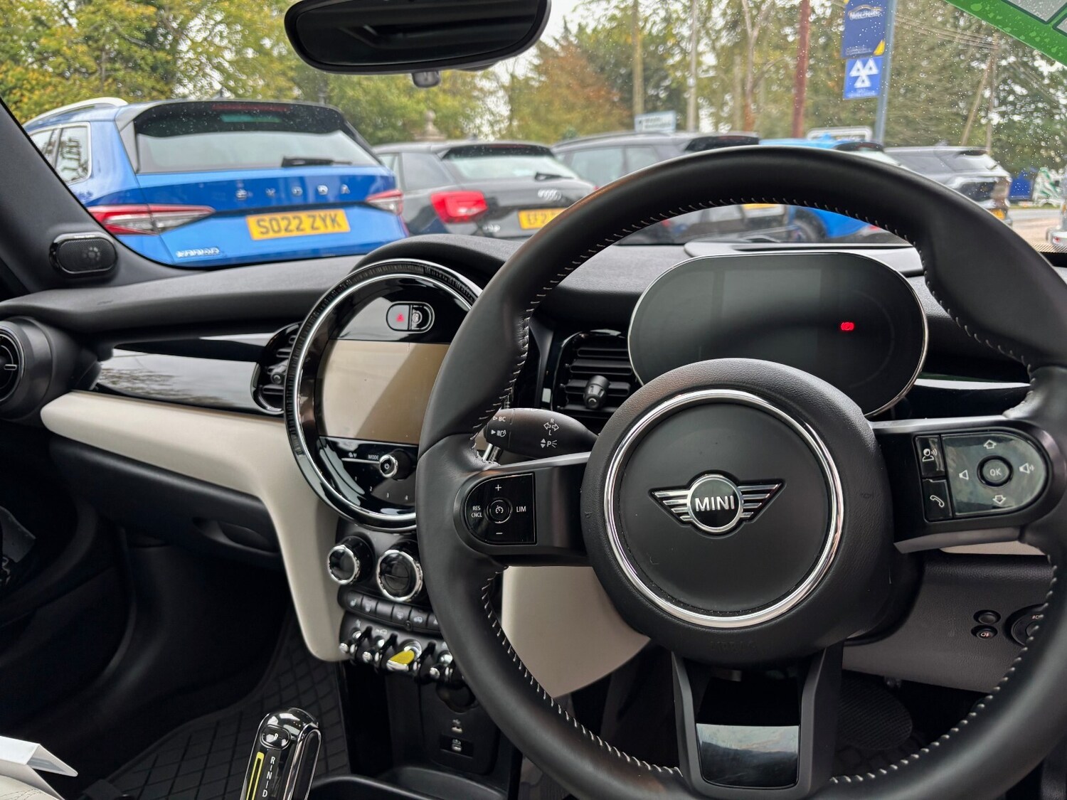 Used MINI Hatch 2023 for sale - 76289830: Photo 6