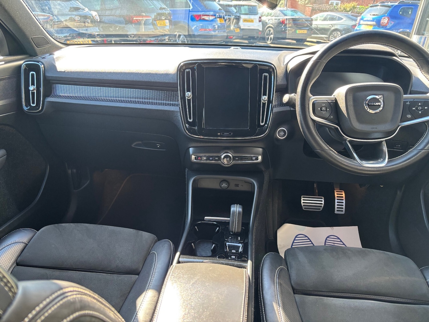 Used Volvo XC40 2020 for sale - 76203698: Photo 7