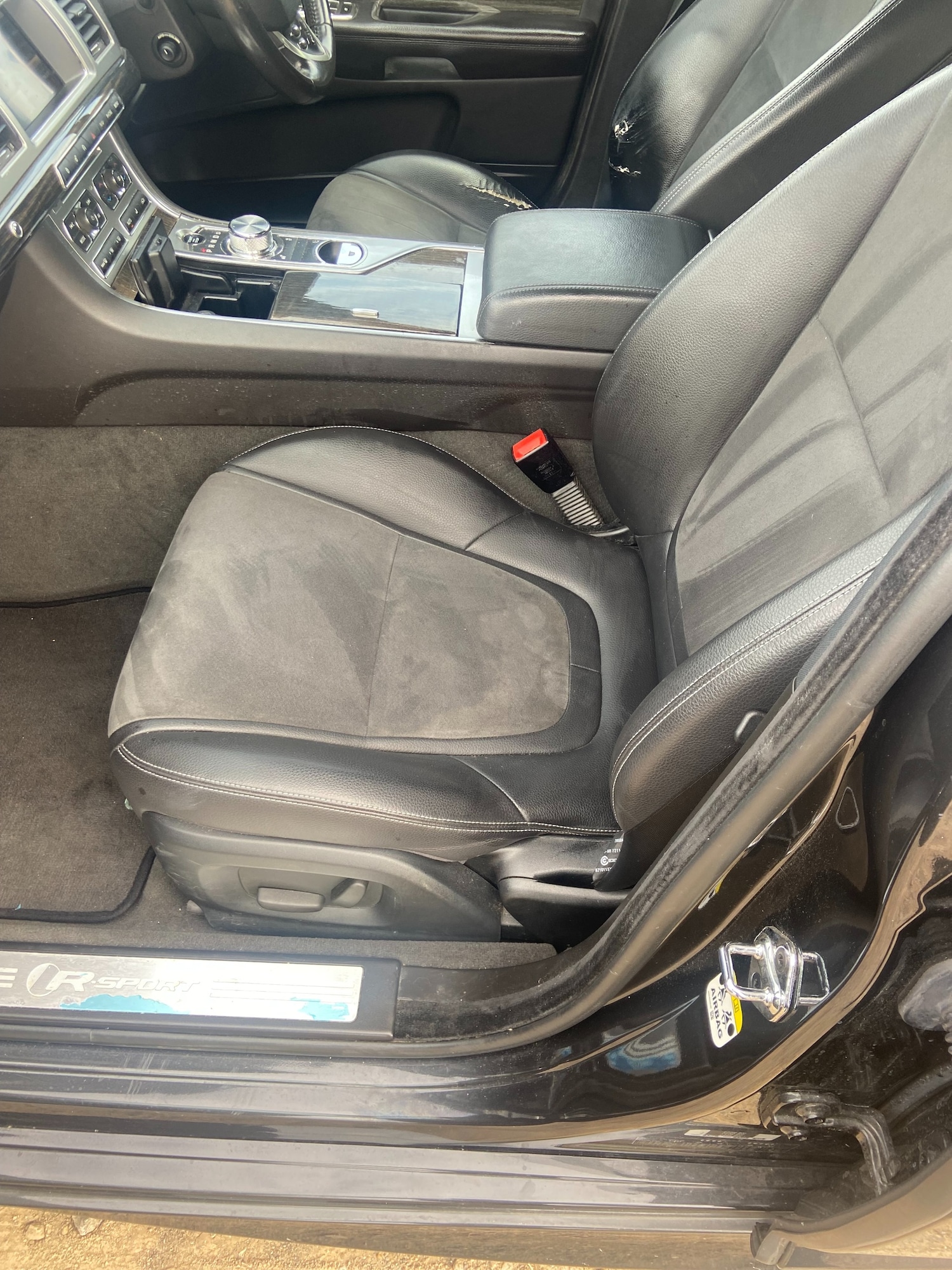 Used Jaguar XF 2015 for sale - 76878436: Photo 13