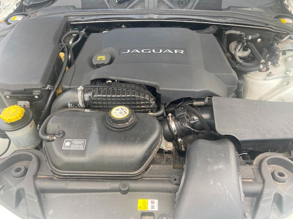 Used Jaguar XF 2013 for sale - 64082648: Photo 20