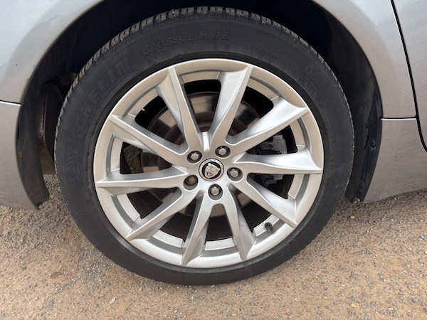 Used Jaguar XF 2013 for sale - 64082648: Photo 21