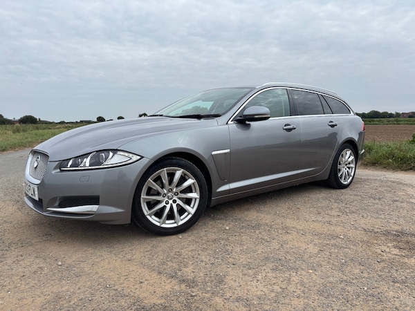 Used Jaguar XF 2013 for sale - 64082648: Photo 6