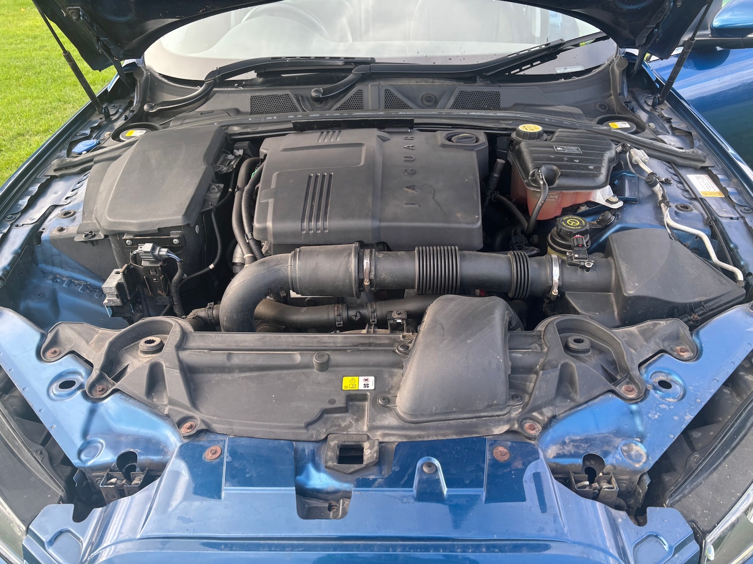 Used Jaguar XF 2012 for sale - 76415493: Photo 14