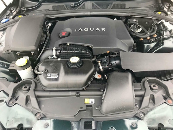 Used Jaguar XF 2015 for sale - 64082652: Photo 7