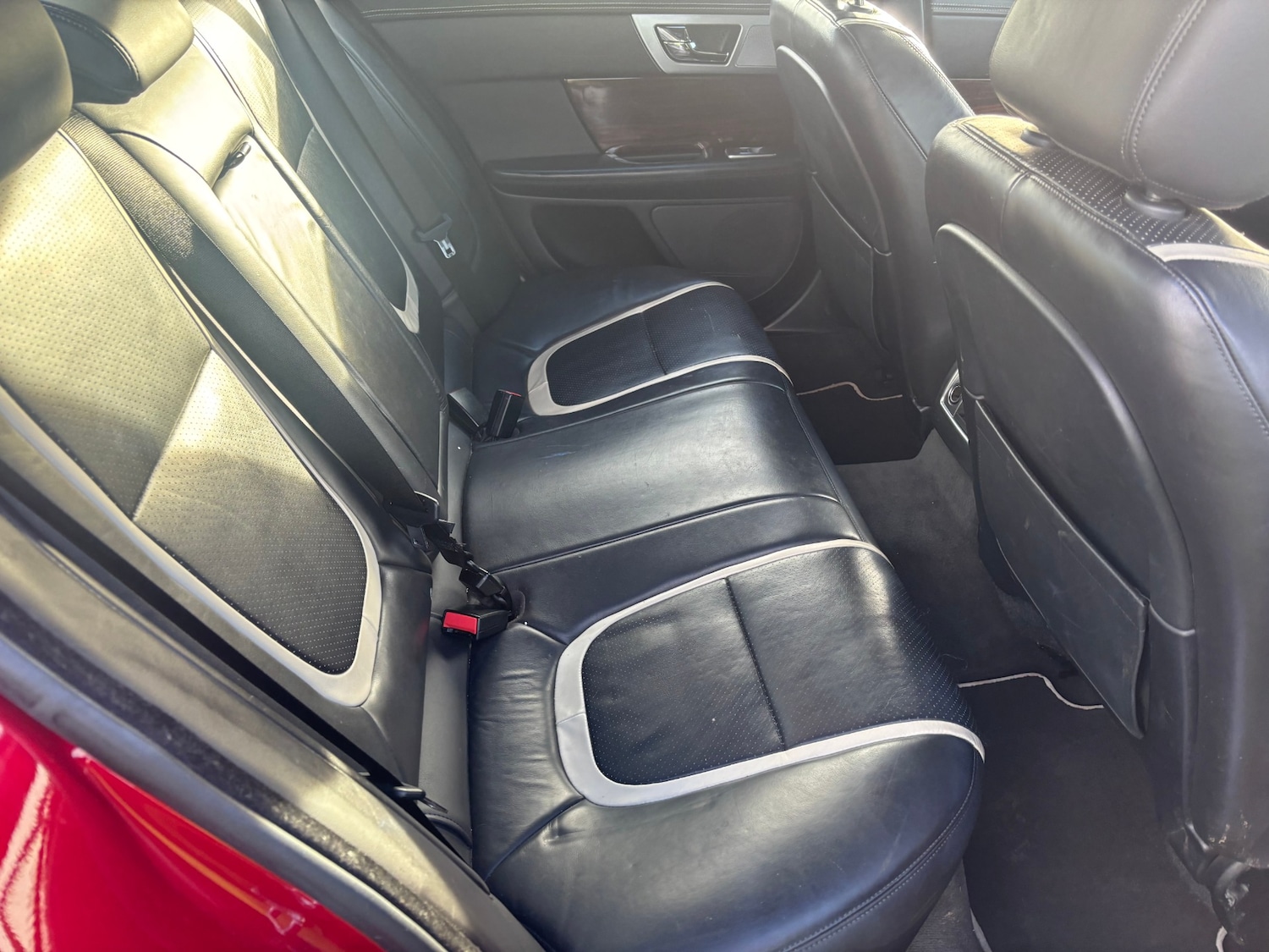 Used Jaguar XF 2015 for sale - 76854745: Photo 11