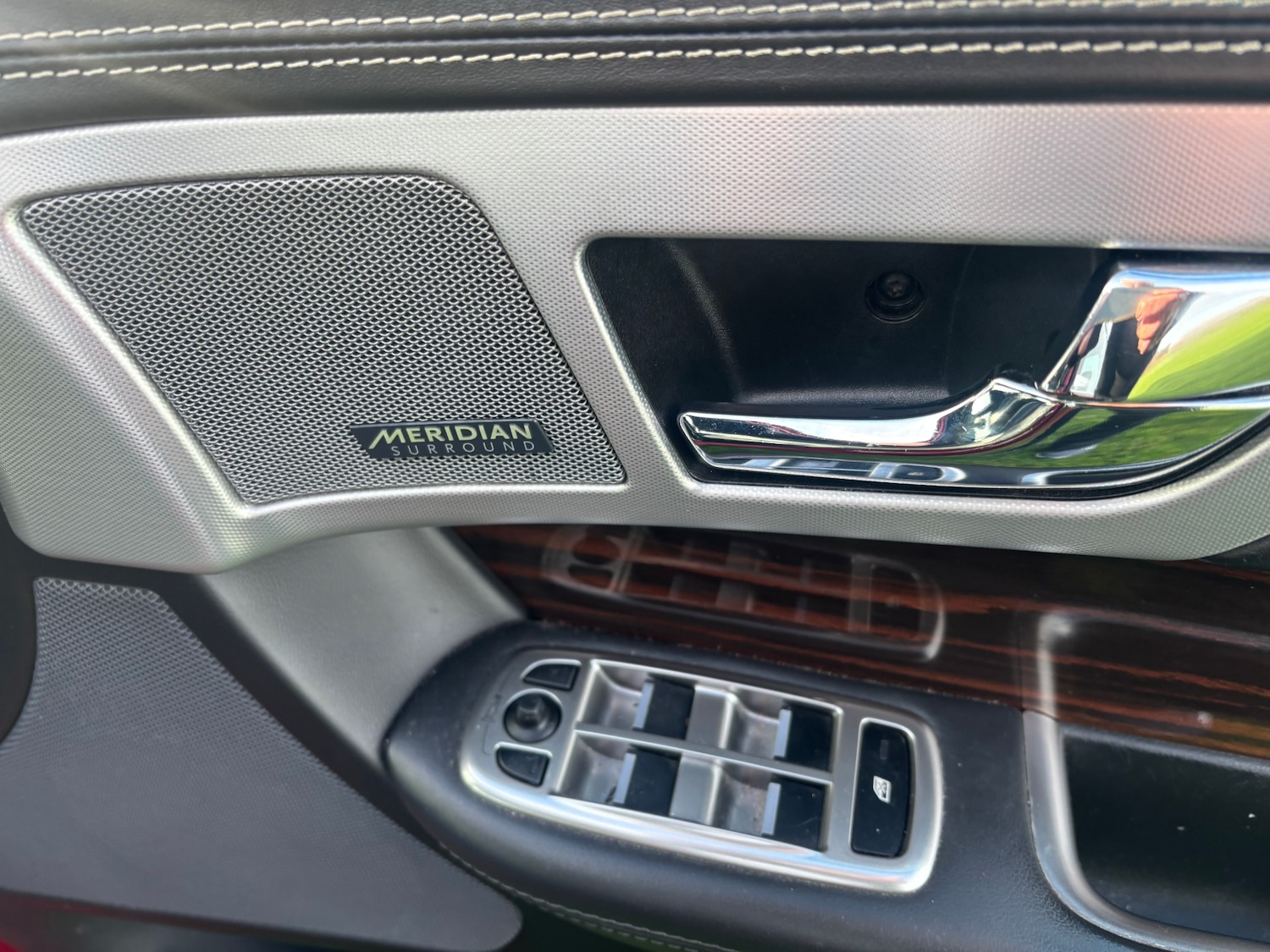 Used Jaguar XF 2015 for sale - 76854745: Photo 9