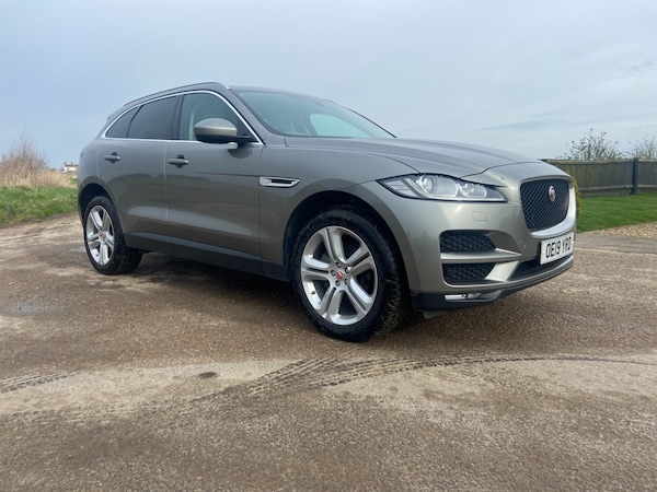 Used Jaguar F-Pace 2019 for sale - 70135905: Photo 1
