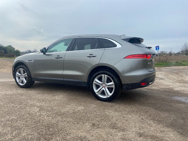 Used Jaguar F-Pace 2019 for sale - 70135905: Photo 4