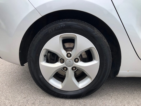 Used Kia Carens 2013 for sale - 75804199: Photo 22