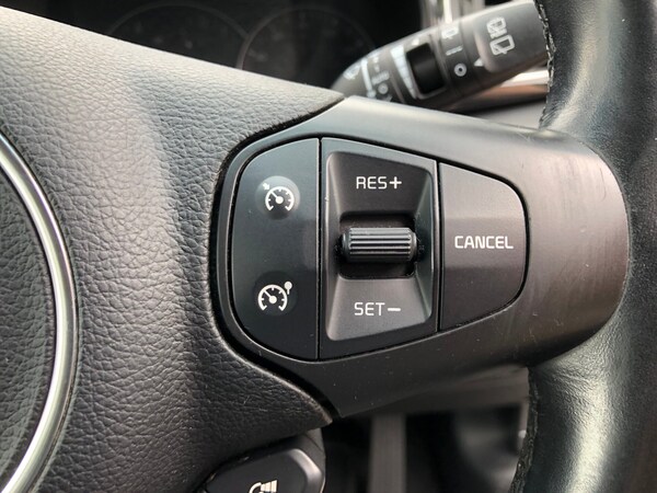 Used Kia Carens 2013 for sale - 75804199: Photo 27