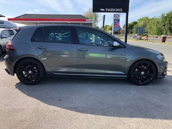 Used Volkswagen Golf 2018 for sale - 78452575: Photo