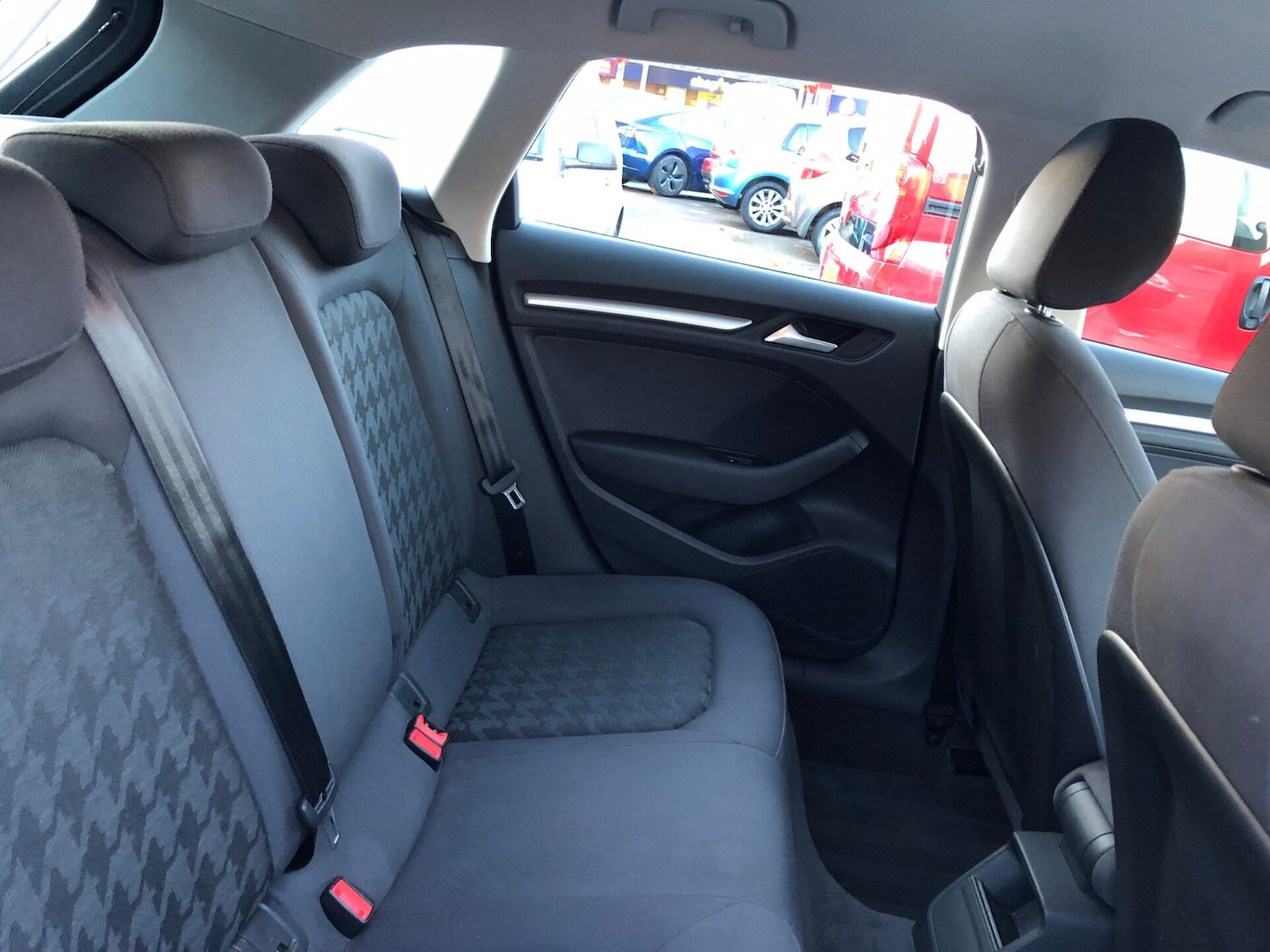 Used Audi A3 2015 for sale - 76492276: Photo 7