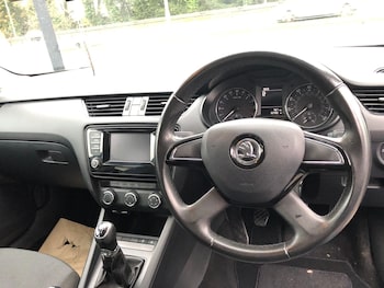 Used Skoda Octavia 2013 for sale - 76718901: Photo