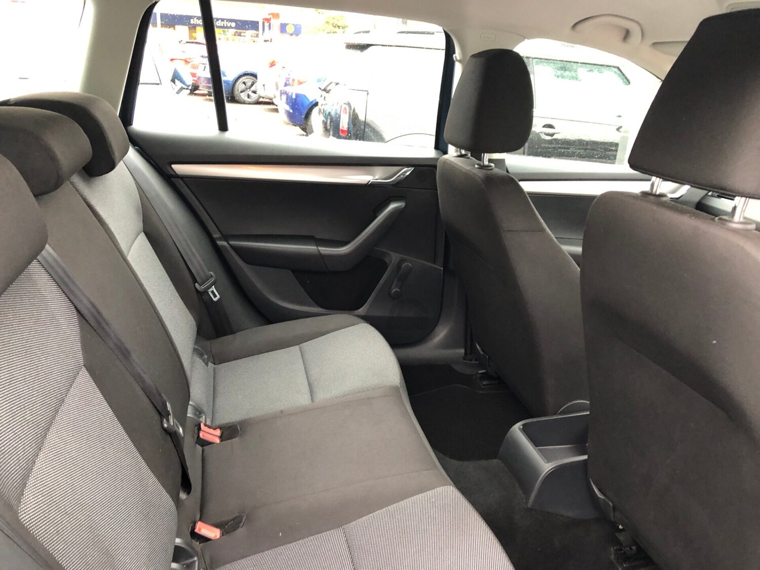 Used Skoda Octavia 2013 for sale - 76718901: Photo 6