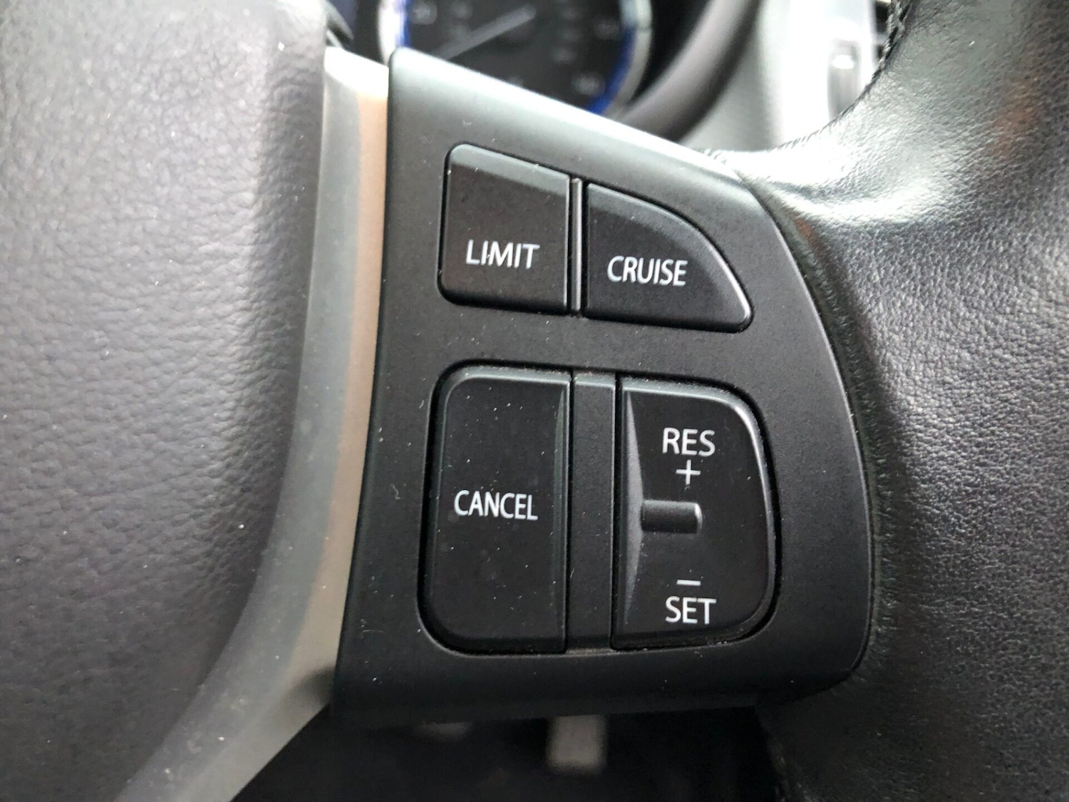 Used Suzuki SX4 S-Cross 2014 for sale - 77211331: Photo 24