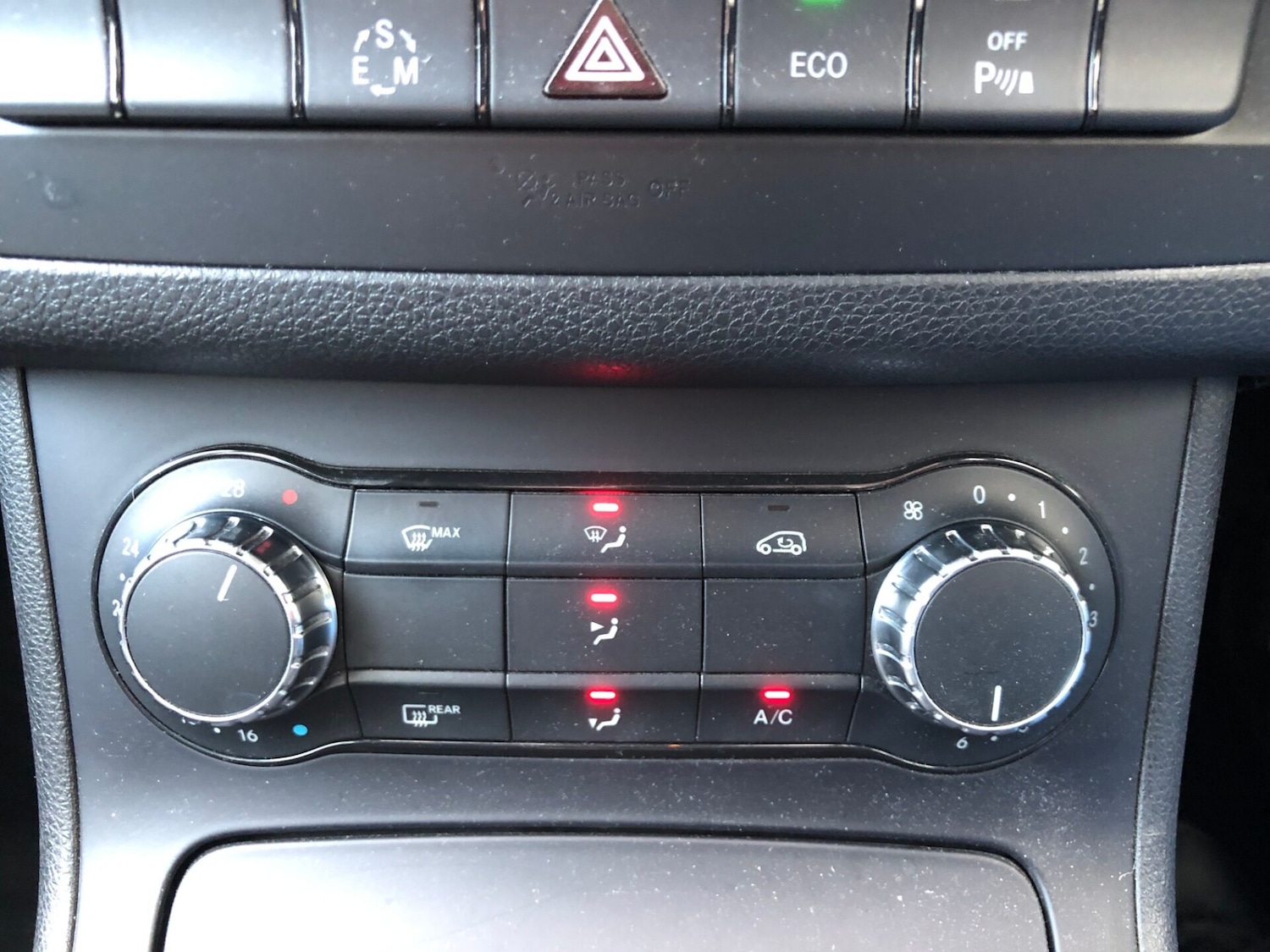 Used Mercedes-Benz B Class 2013 for sale - 76831890: Photo 29