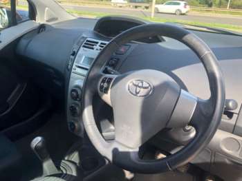 Used Toyota Yaris 2008 for sale - 74816615: Photo
