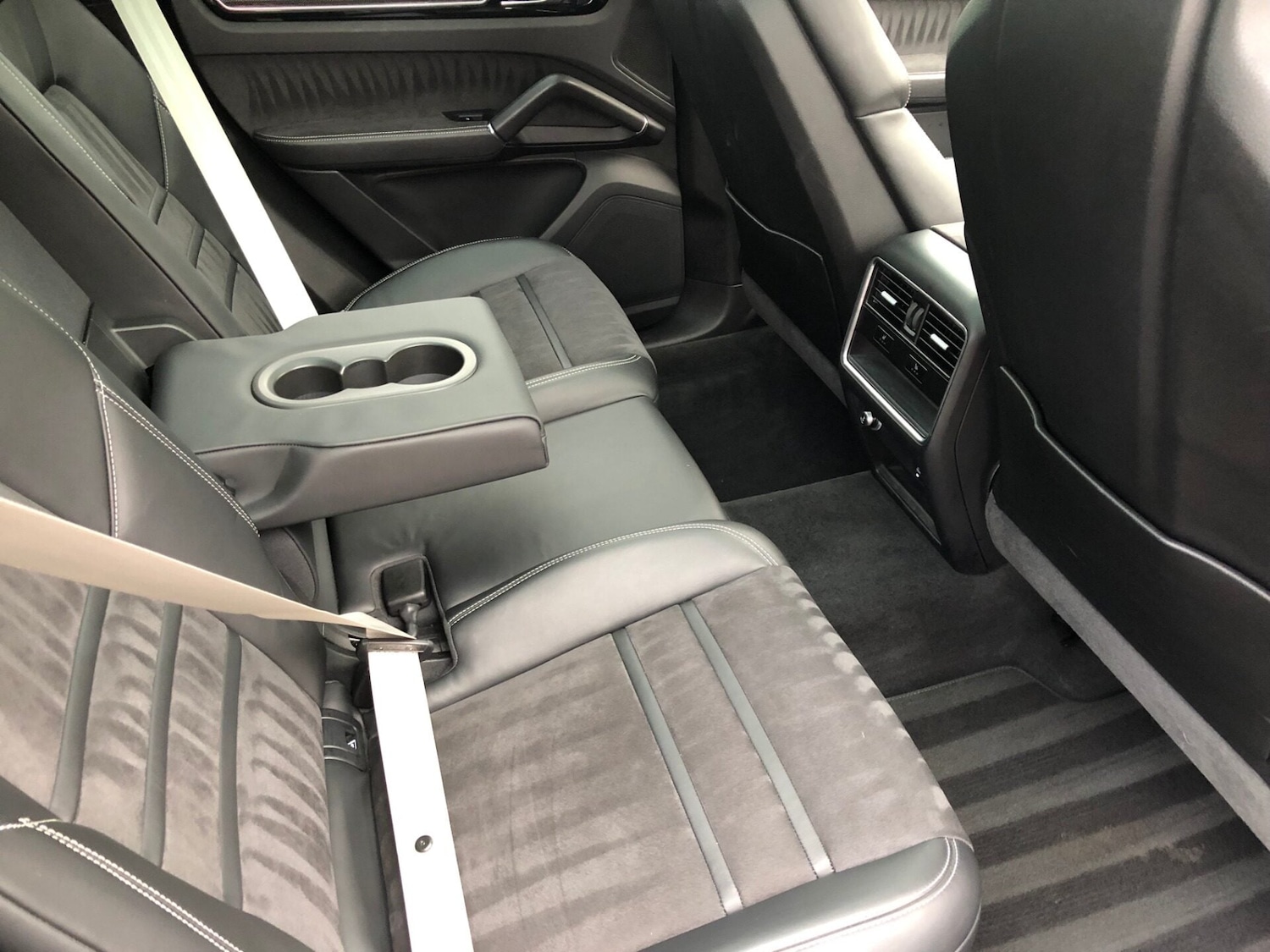 Used Porsche Cayenne 2023 for sale - 77530451: Photo 17