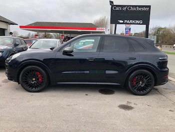 Used Porsche Cayenne 2023 for sale - 77530451: Photo