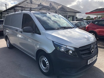 Used Mercedes-Benz Vito 2018 for sale - 75717508: Photo